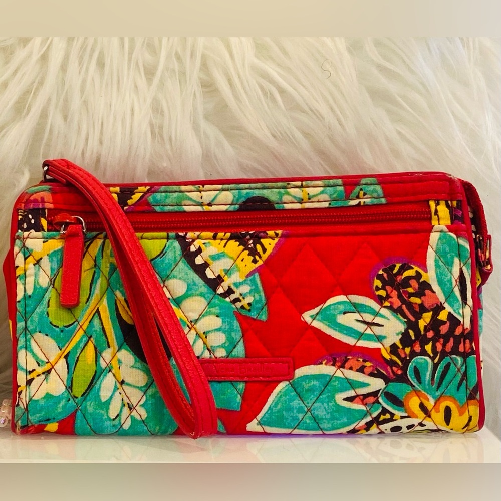 Vera Bradley Red Floral Quilted Cottagecore Wristlet